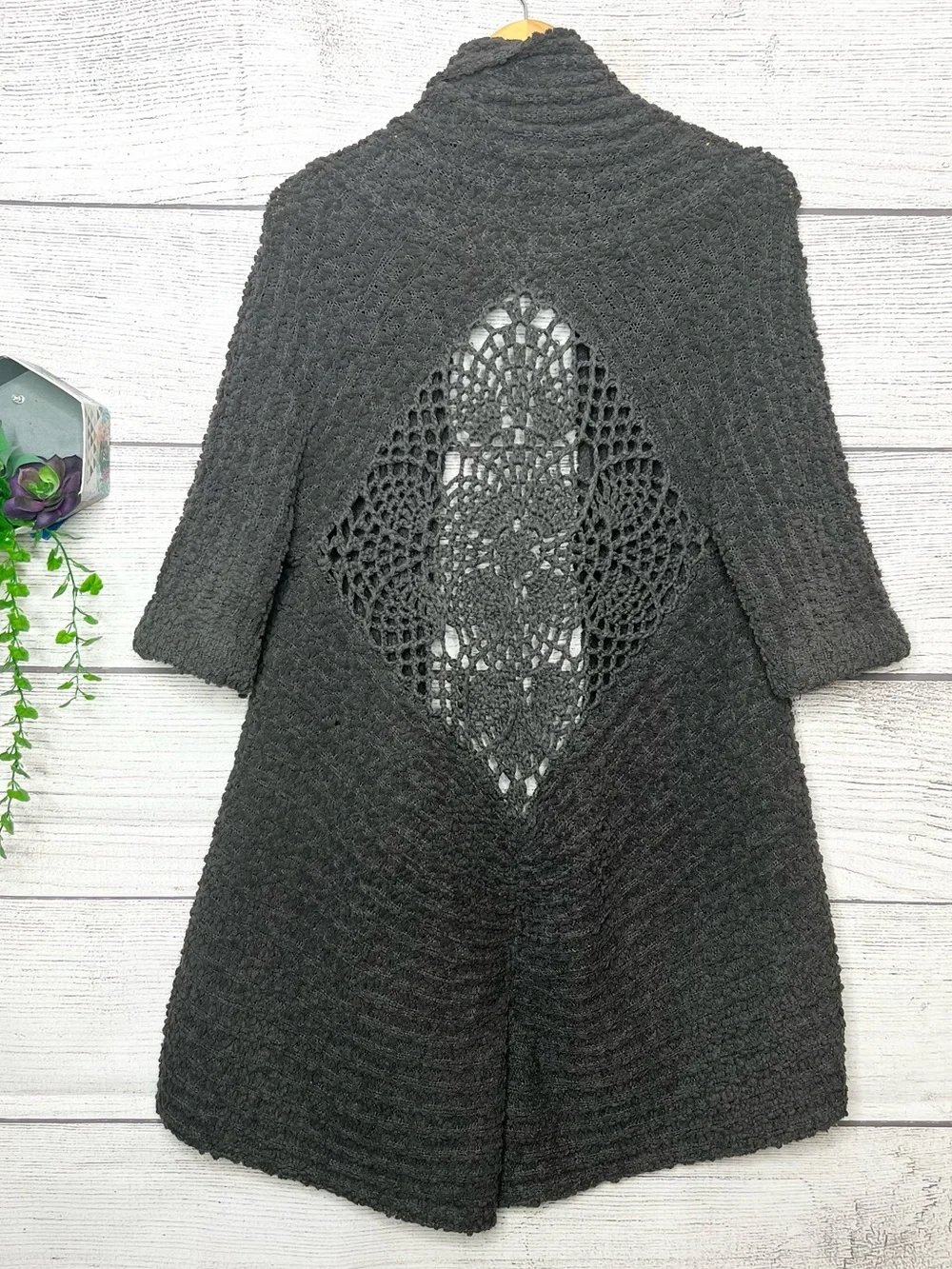 BCBGMaxAzria Charcoal Gray Textured Boho Crochet Back Cardigan Size Small